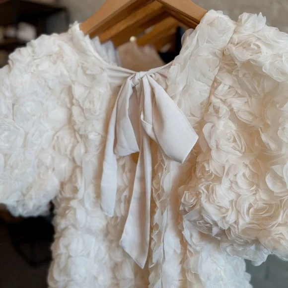 New with tags! Stunning “In February” White Floral Mini Dress😍 - Picture 1 of 5